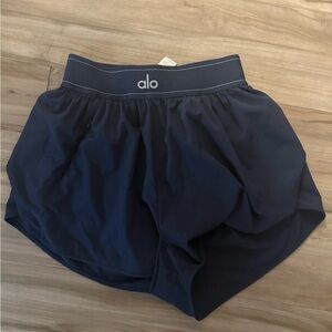 ALO Yoga Navy Athletic Shorts with Branded Waistband
